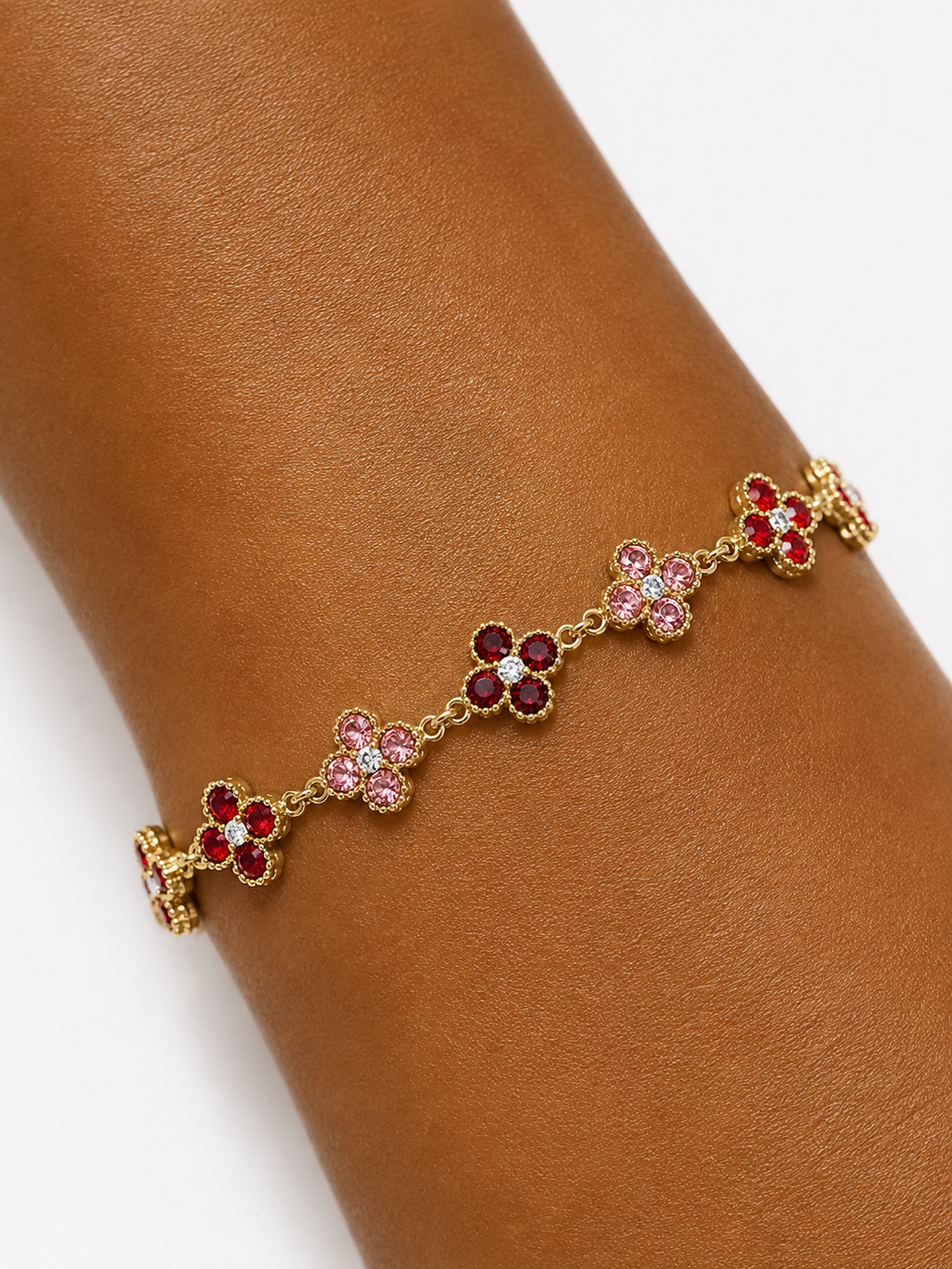 Bracelet "Red Isara"