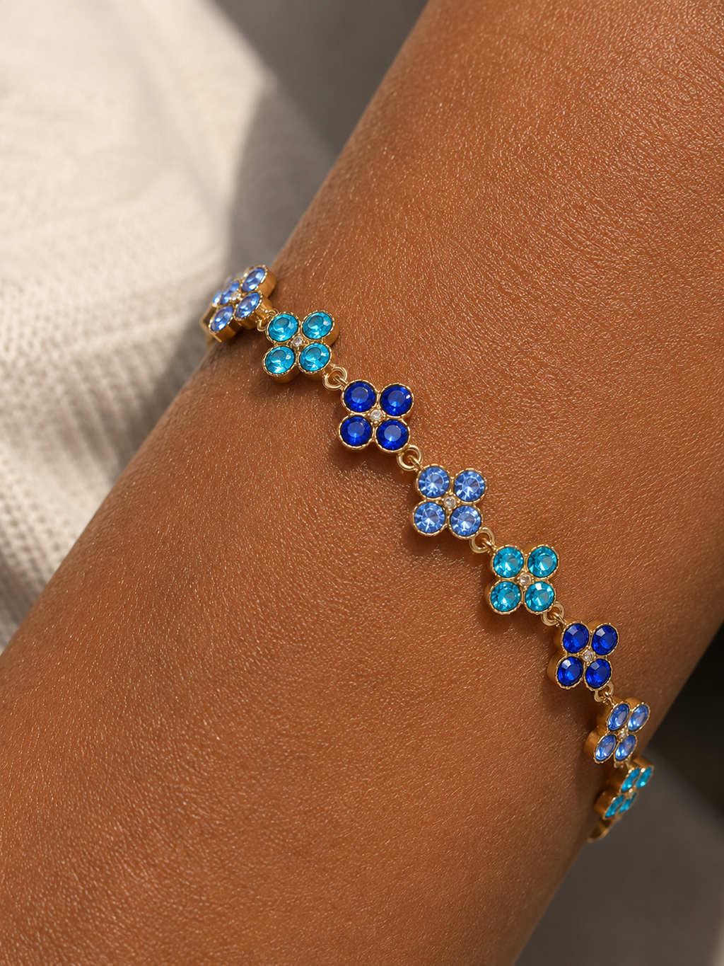 Bracelet "Blue Isara"