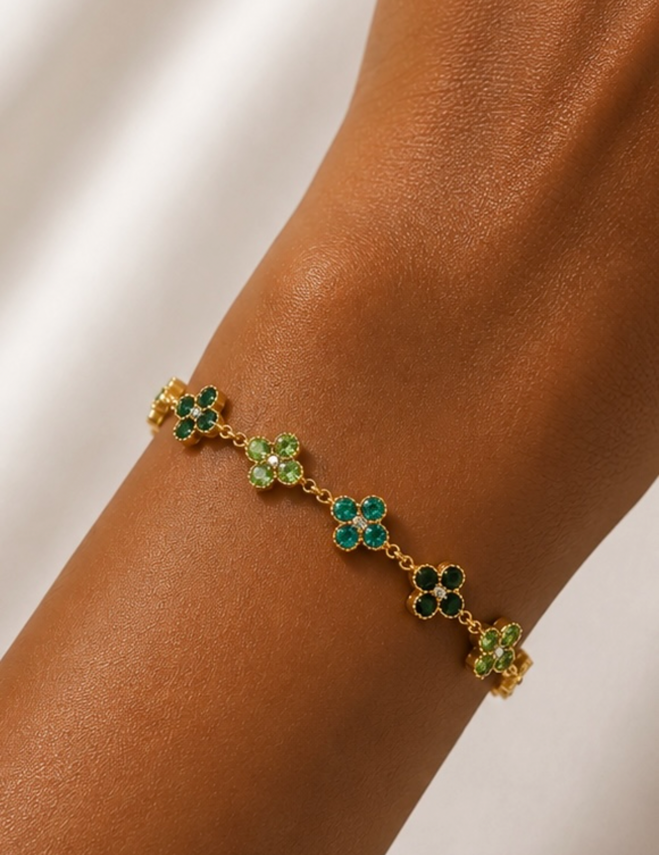 Bracelet "Green Isara"
