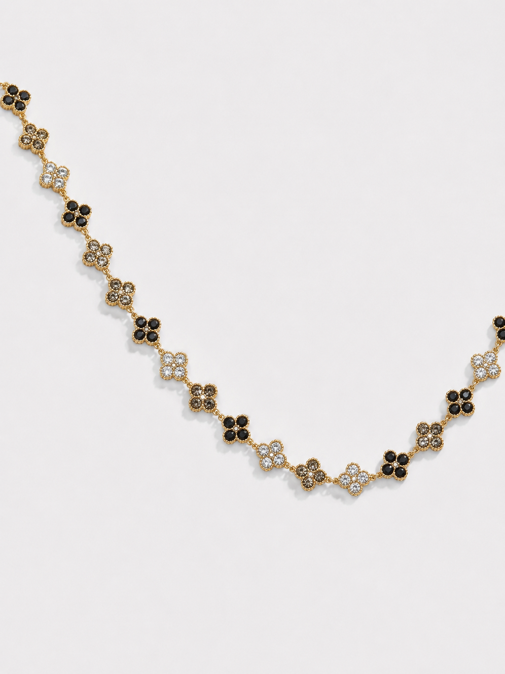 Collier "Isara black"